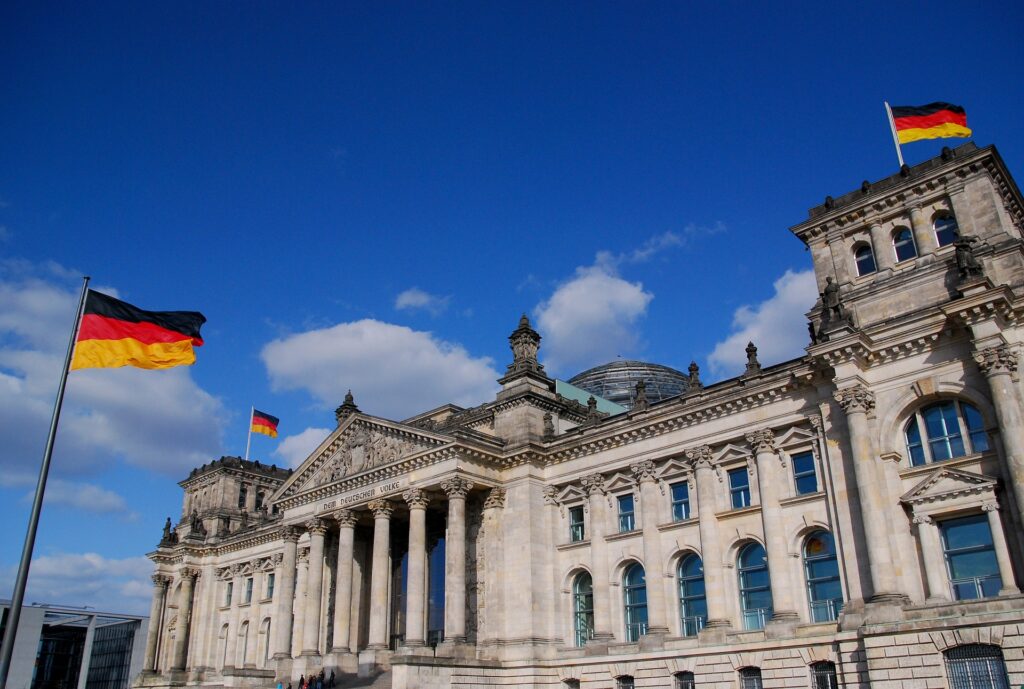 Fassade des Berliner Reichstagsgebäudes, Sitz des Bundestags